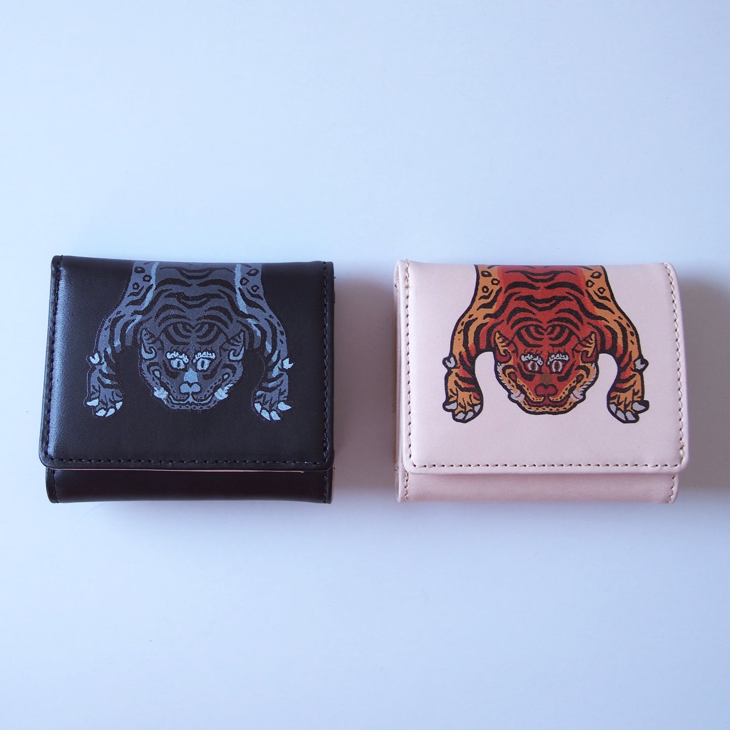 leathertone|チベタンタイガープリントヌメ革三つ折り財布