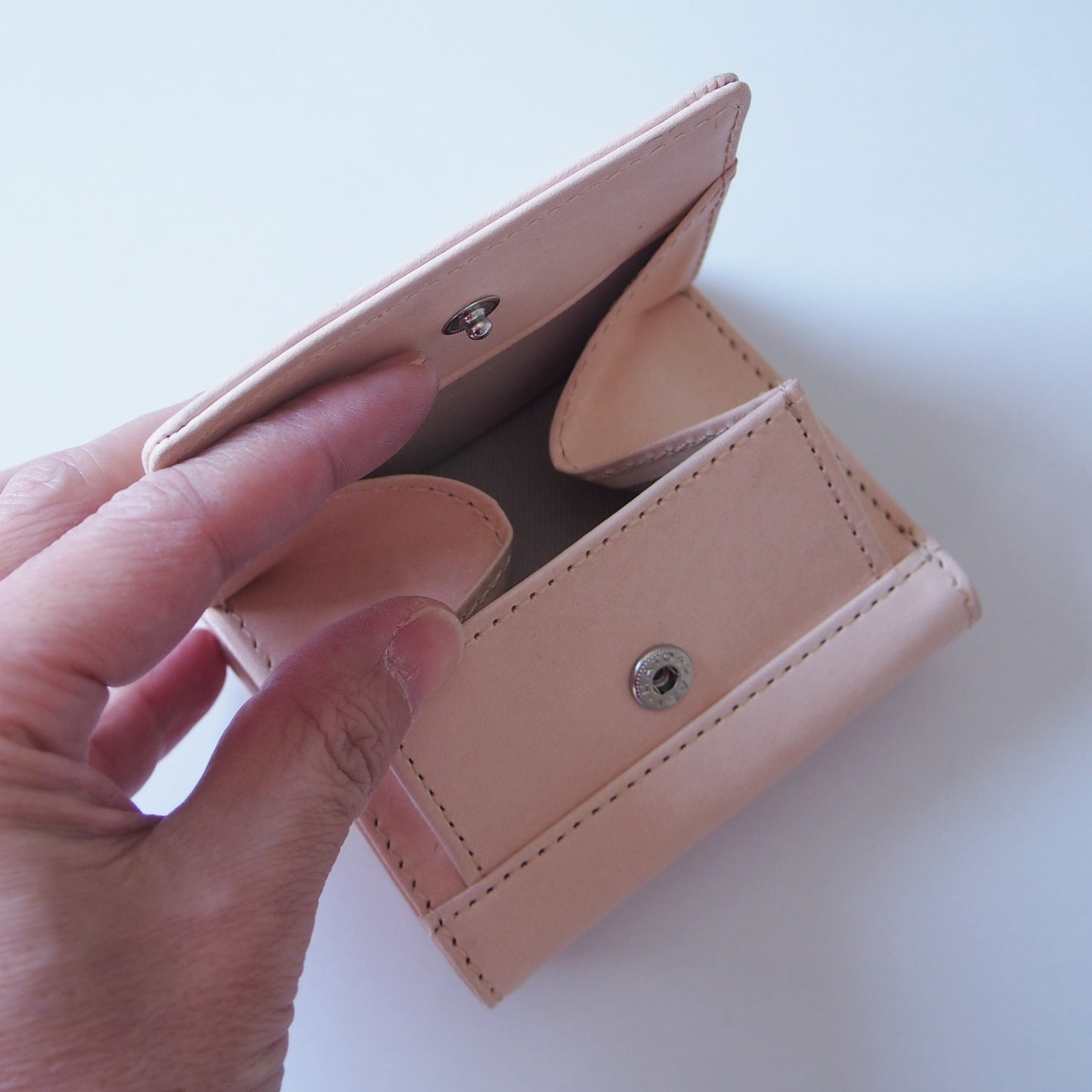 leathertone|チベタンタイガープリントヌメ革三つ折り財布