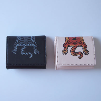 leathertone｜チベタンタイガープリントヌメ革三つ折り財布